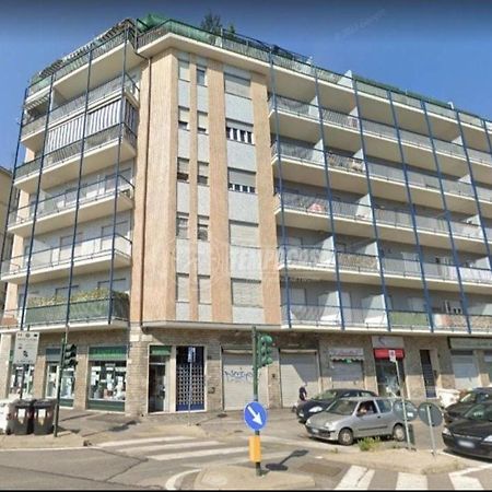 Bellissimo Alloggio Vicino Alla Metro Bengasi,Lino House Turín Exterior foto