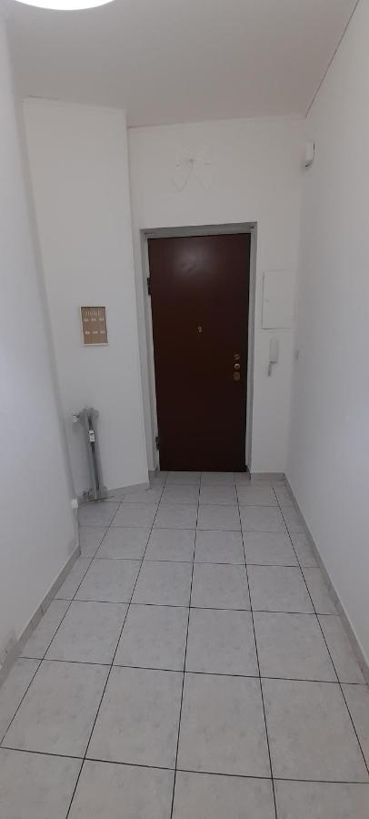 Bellissimo Alloggio Vicino Alla Metro Bengasi,Lino House Turín Exterior foto
